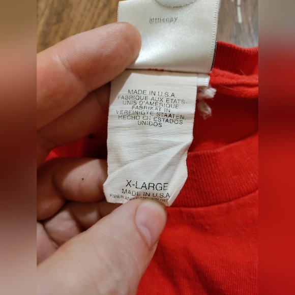 Vintage 90s Disney Store Winnie The Pooh Smile Men's Tee Shirt XL Red USA Made - Picture 3 of 8